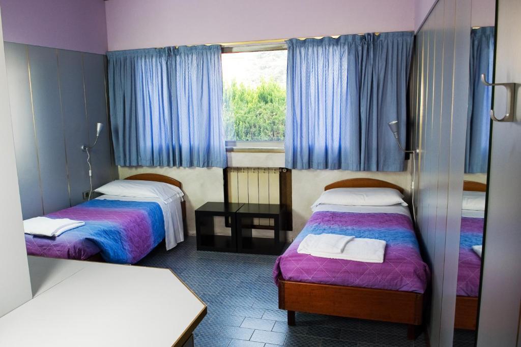 Hotel Maria Luisago Zimmer foto